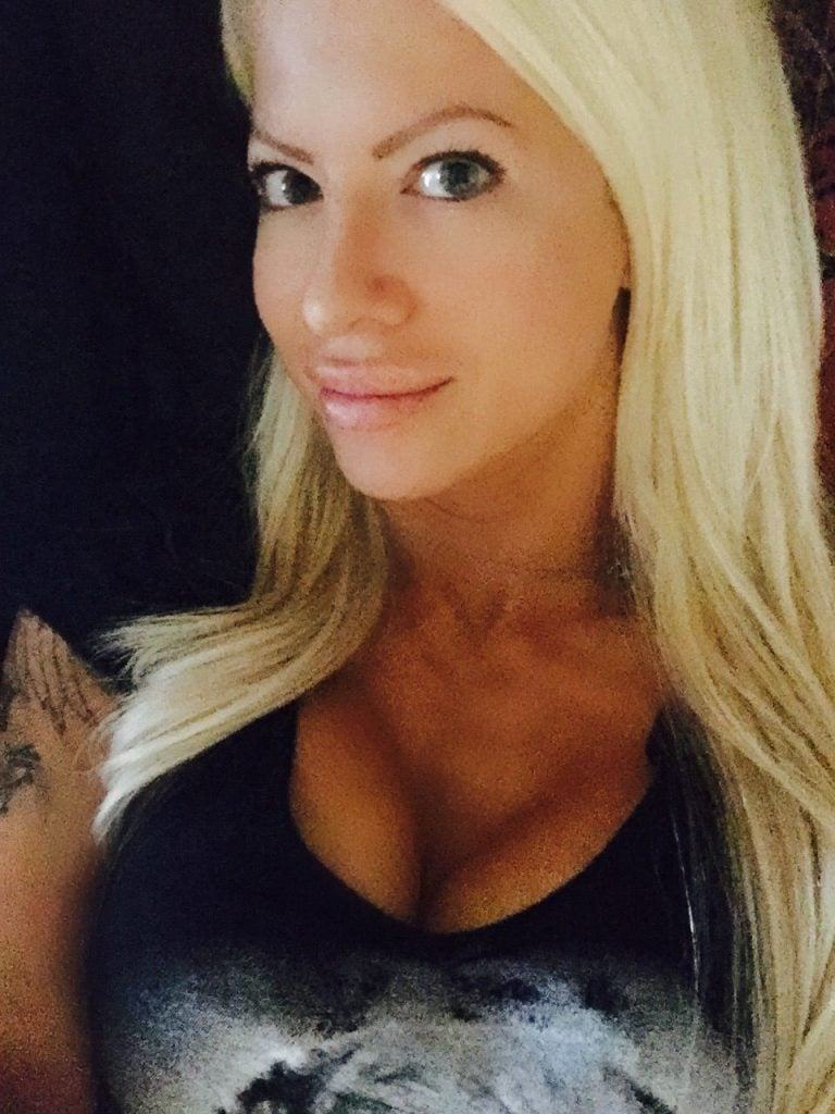 Angelina Love 186