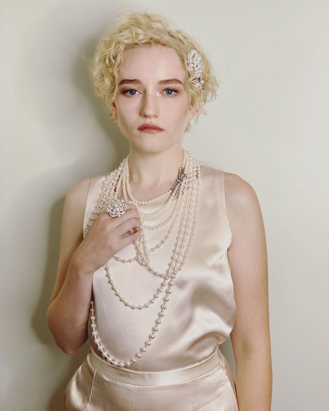 Julia Garner 48